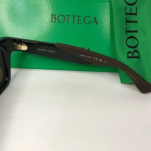 New Authentic Bottega Veneta BV1233S 003 Sunglasses - Picture 11 of 13